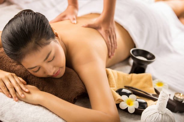 Aroma Oil Massage